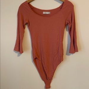 peachy body suit🍑